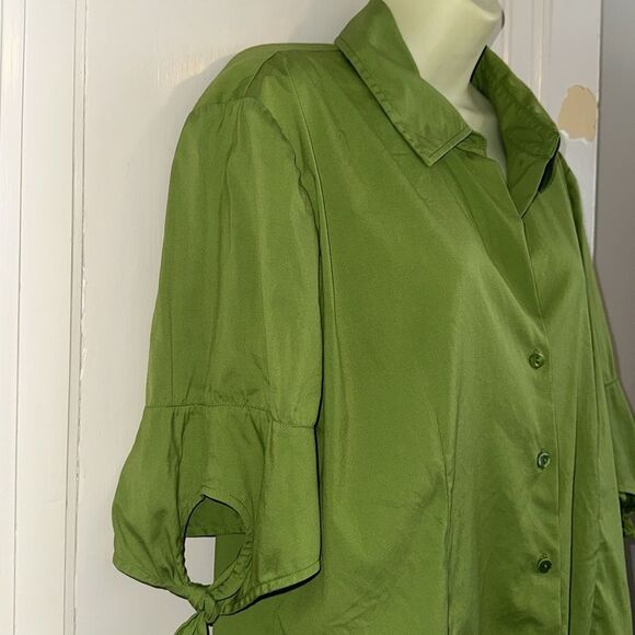 Ellen Tracy Green  3/4 Sleeve Button Down Cotton/Nylon/Spandex Shirt - Picture 9 of 12